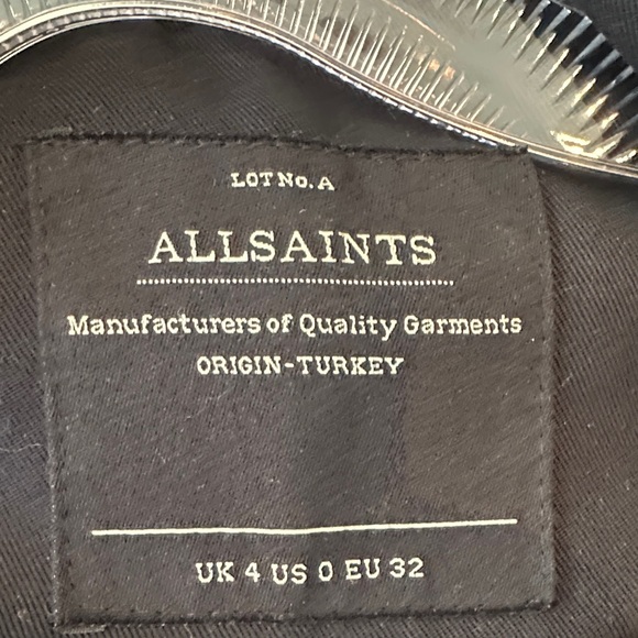 Stylish Black Women's jacket - Picture 3 of 4